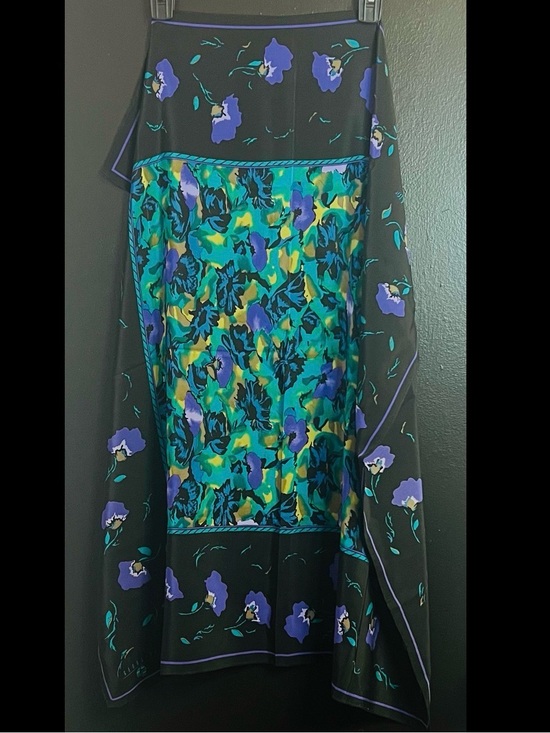 Georgiou Accessories - Georgiou Vintage Floral Scarf